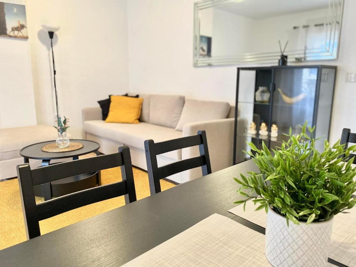 Locos Beach Holiday Apartments Torrevieja Ngoại thất bức ảnh