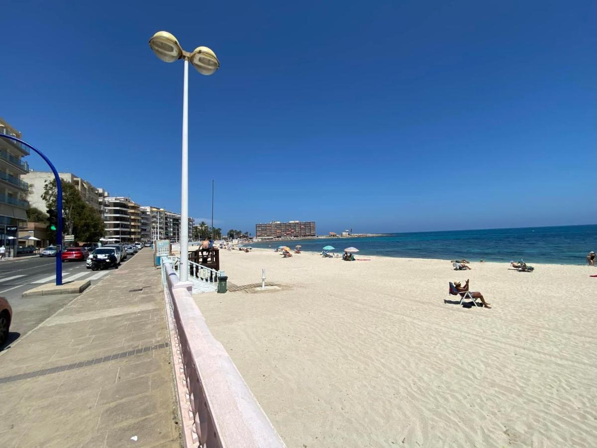 Locos Beach Holiday Apartments Torrevieja Ngoại thất bức ảnh