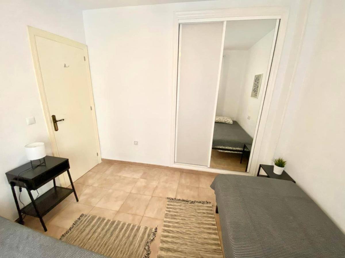 Locos Beach Holiday Apartments Torrevieja Ngoại thất bức ảnh